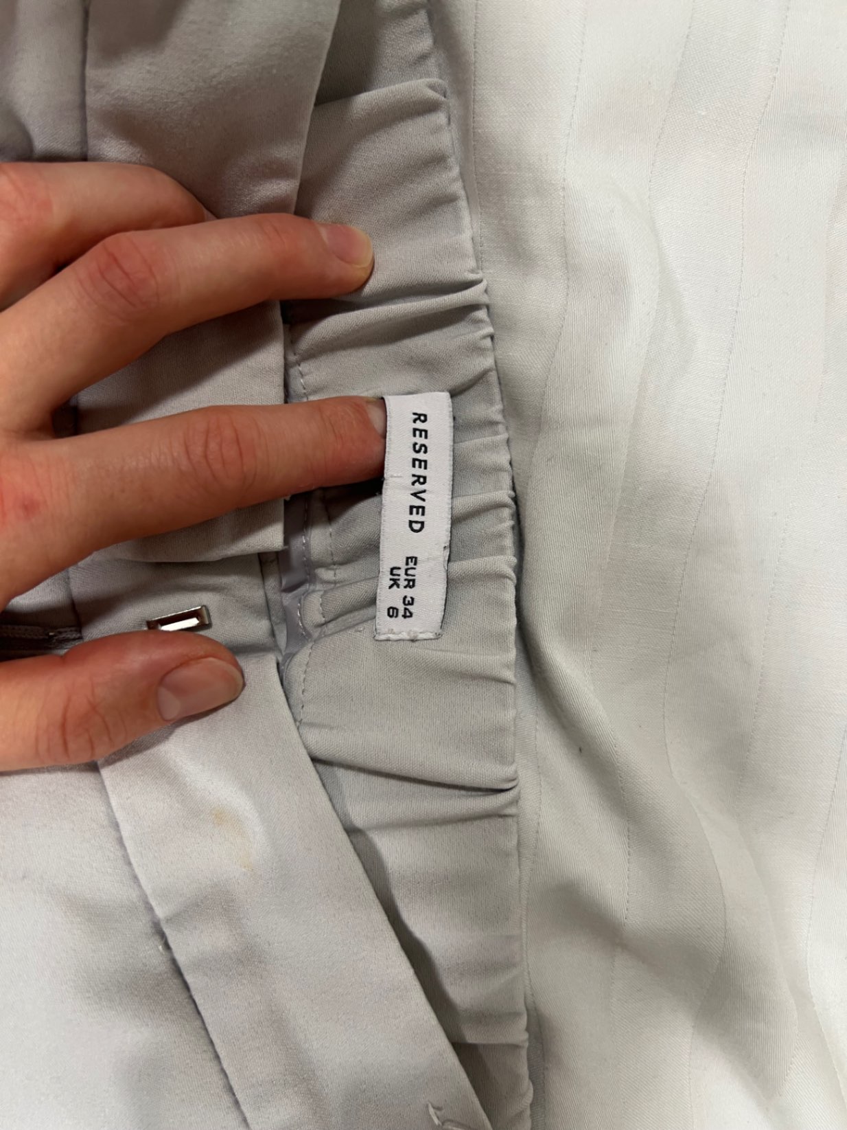 Kalhoty Reserved - Image 3